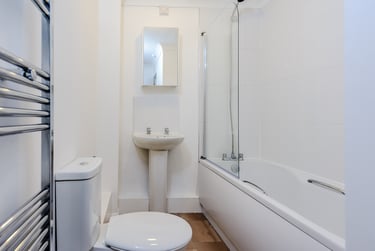 4 bed house, Purcell Close, Greenstead, Colchester, CO43YY - Image 9